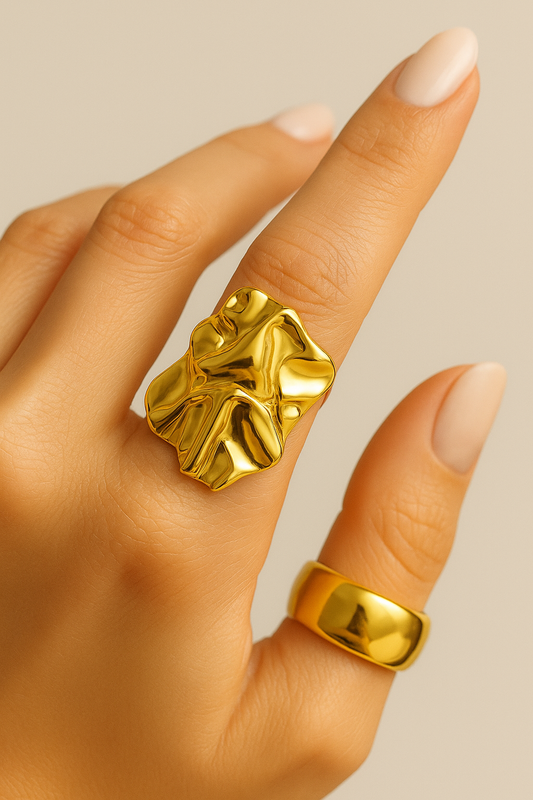 Golden Dune Sculptural Ring Code: RGP002