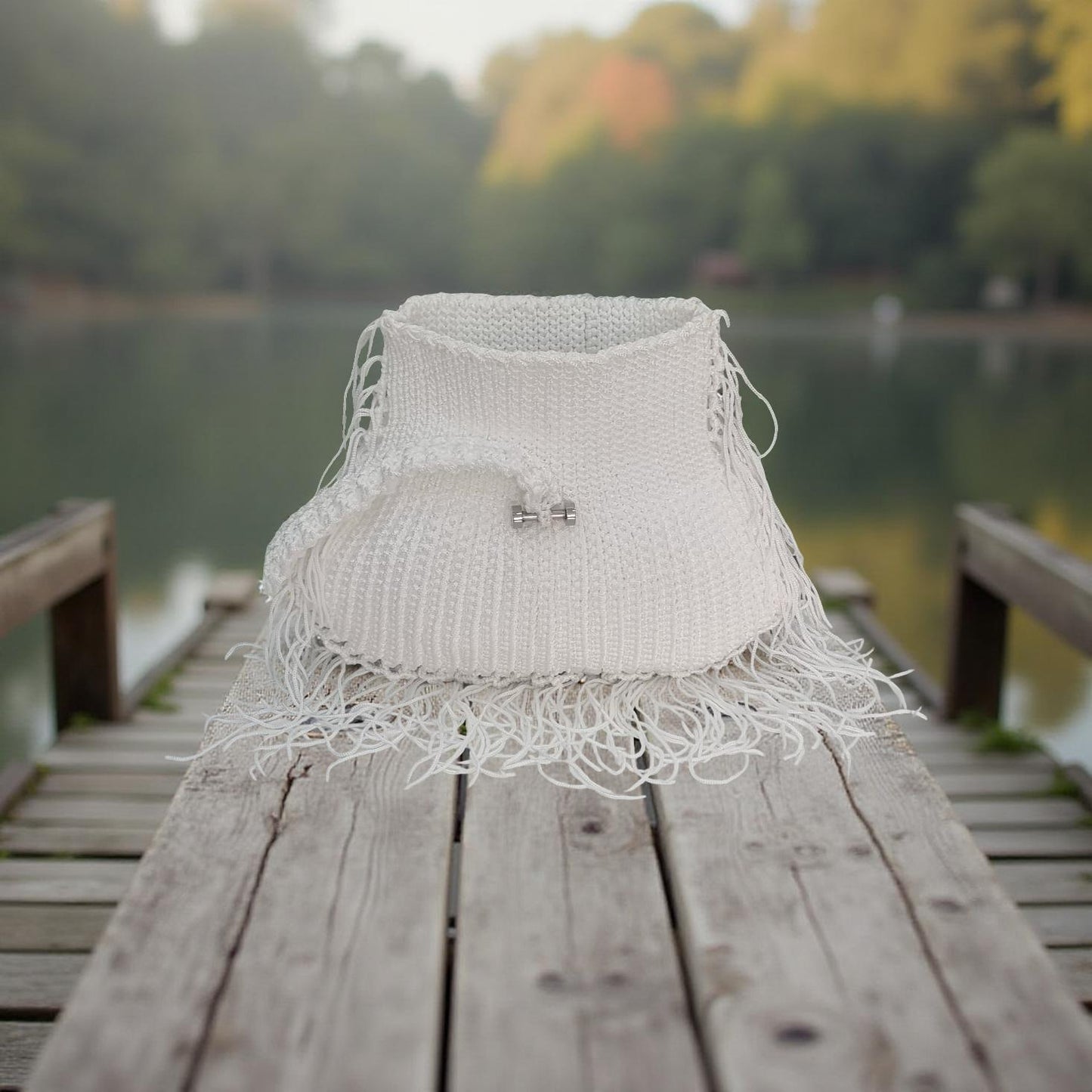 Snowy Mirage Fringe Crocheted Handbag   Code: CHBG006