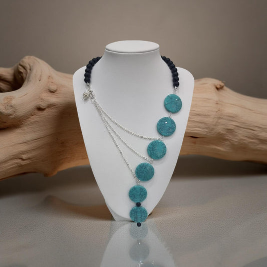 Aqua Noir Cascade      Code: NK0010