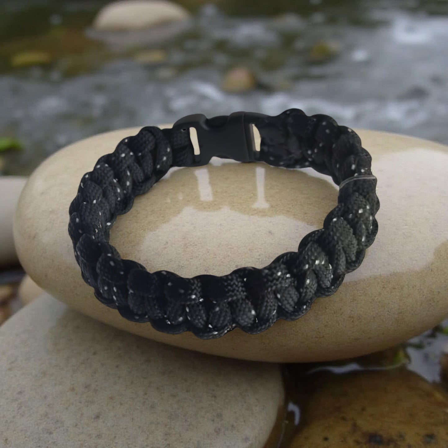 Black Dotted Paracord Survival Bracelet    Code: PRC0012